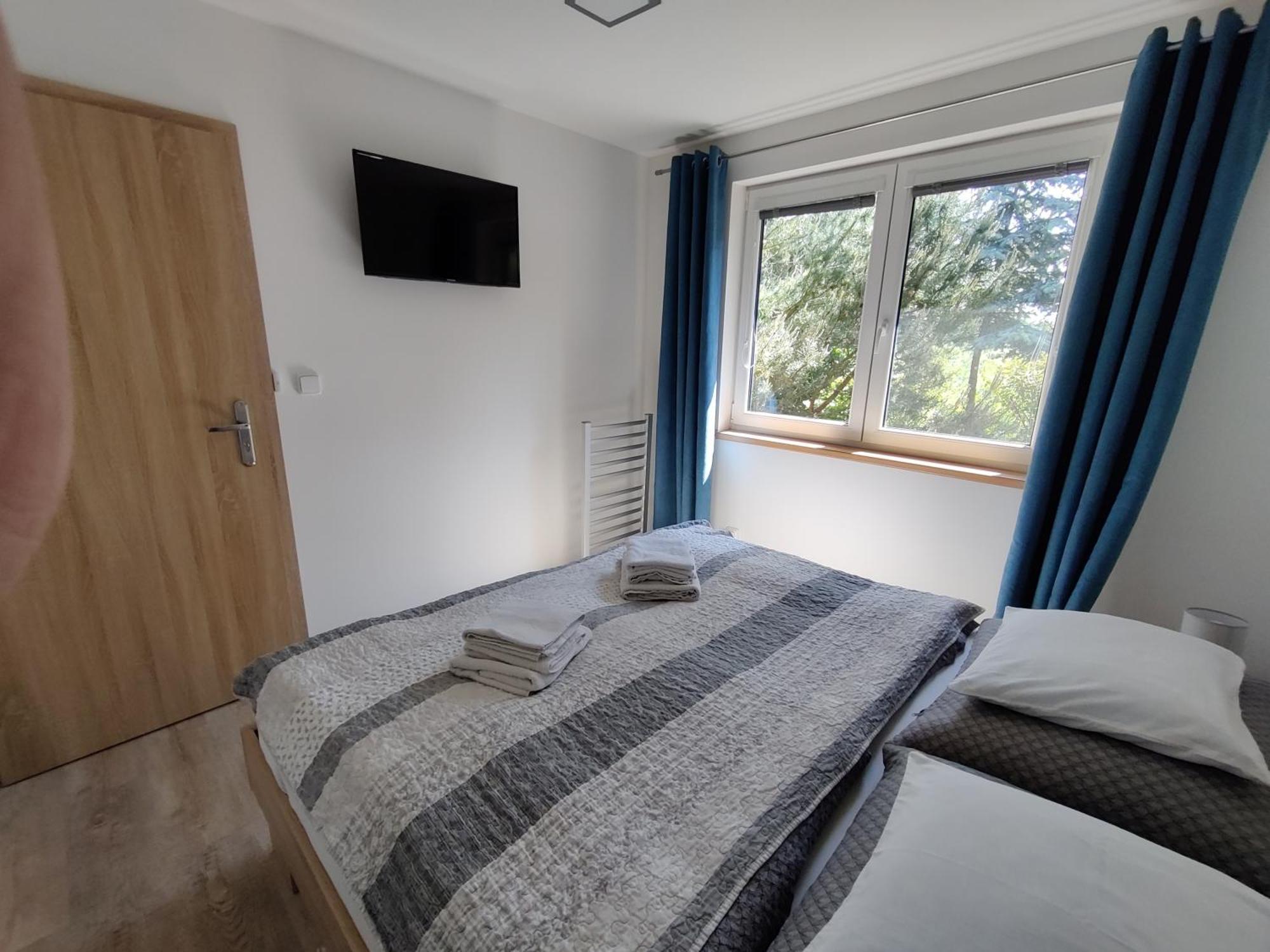 Apartman Pod Lipou - Samostatny Objekt Jaroměř Exterior foto